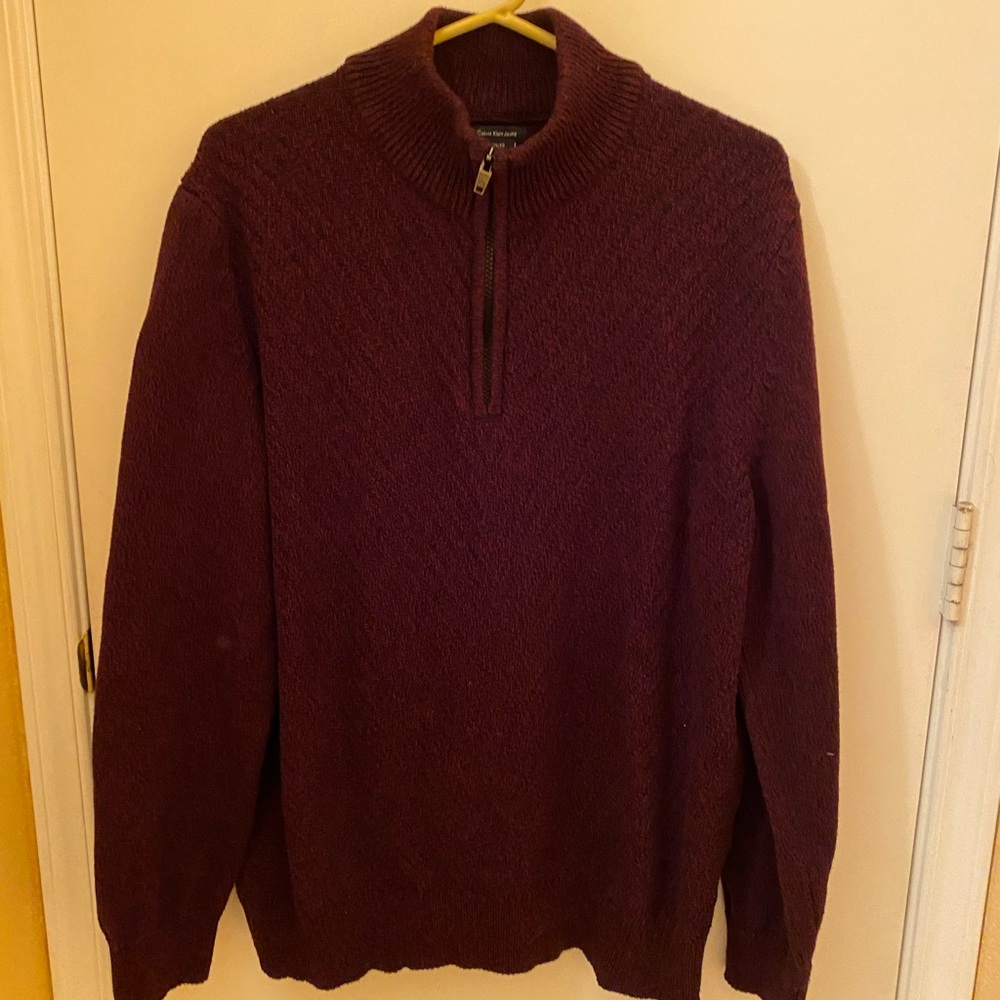 Calvin Klein Sweater